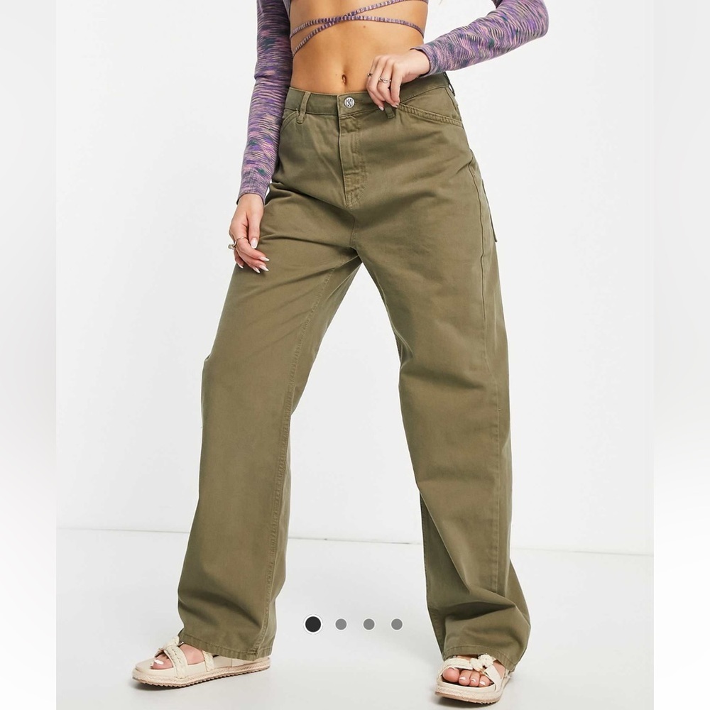 NWOT Reclaimed Vintage 00s baggy low rise jeans khaki